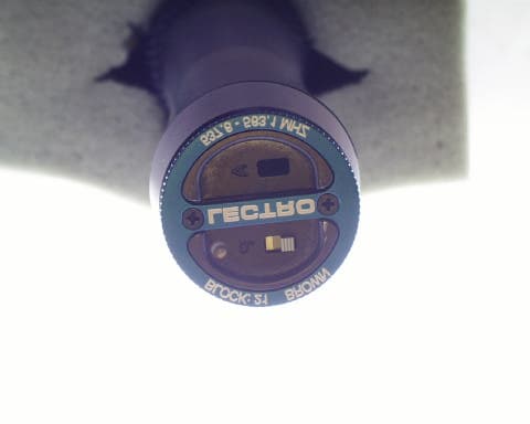 WIRELESS MICROPHONE TRANSMITTER - FCC ID DBZUT400 - Lectrosonics Inc (2)