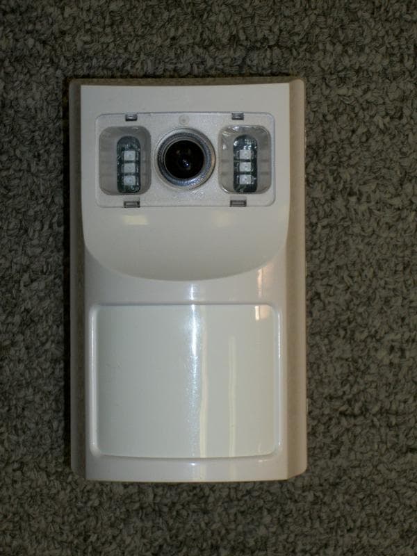 GSM Motion Detector Express-E3 GSM unit - FCC ID DCO-EXPRESS-E3 - Alpha Arsenal LLC