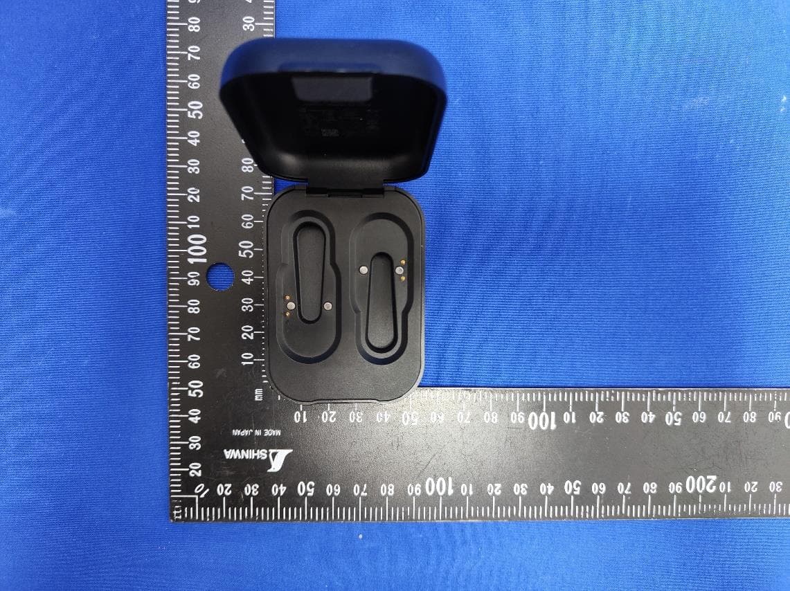 Wireless lavalier microphone - FCC ID DD4-SC7LW - Shure Incorporated (2)