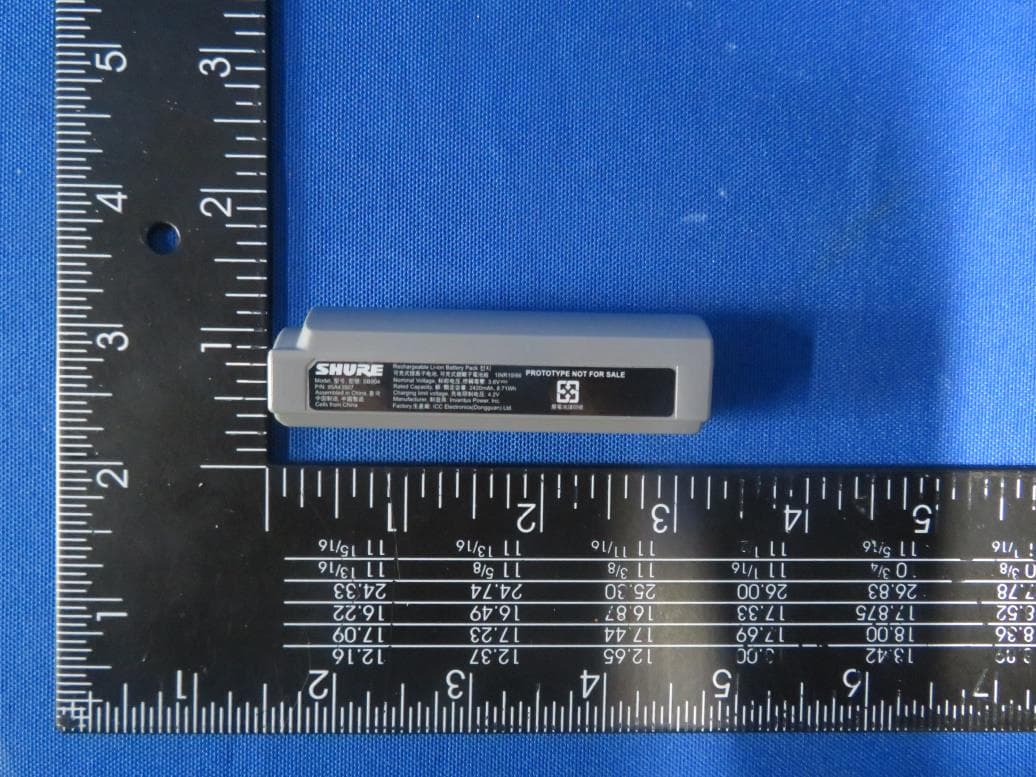 Wireless Bodypack Transmitter - FCC ID DD4GLXD1Z3 - Shure Incorporated