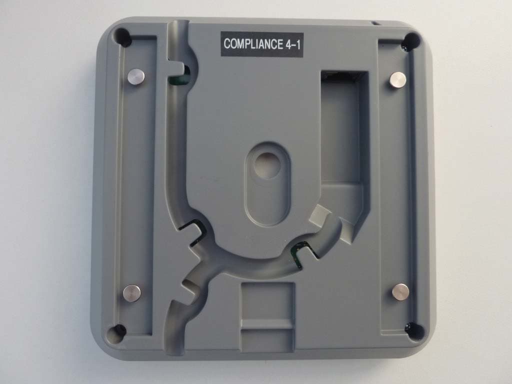 Access Point Transceiver - FCC ID DD4MXWAPT8 - Shure Incorporated