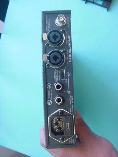 In Ear Monitoring System - FCC ID DD4P7TB - Shure Incorporated (1)