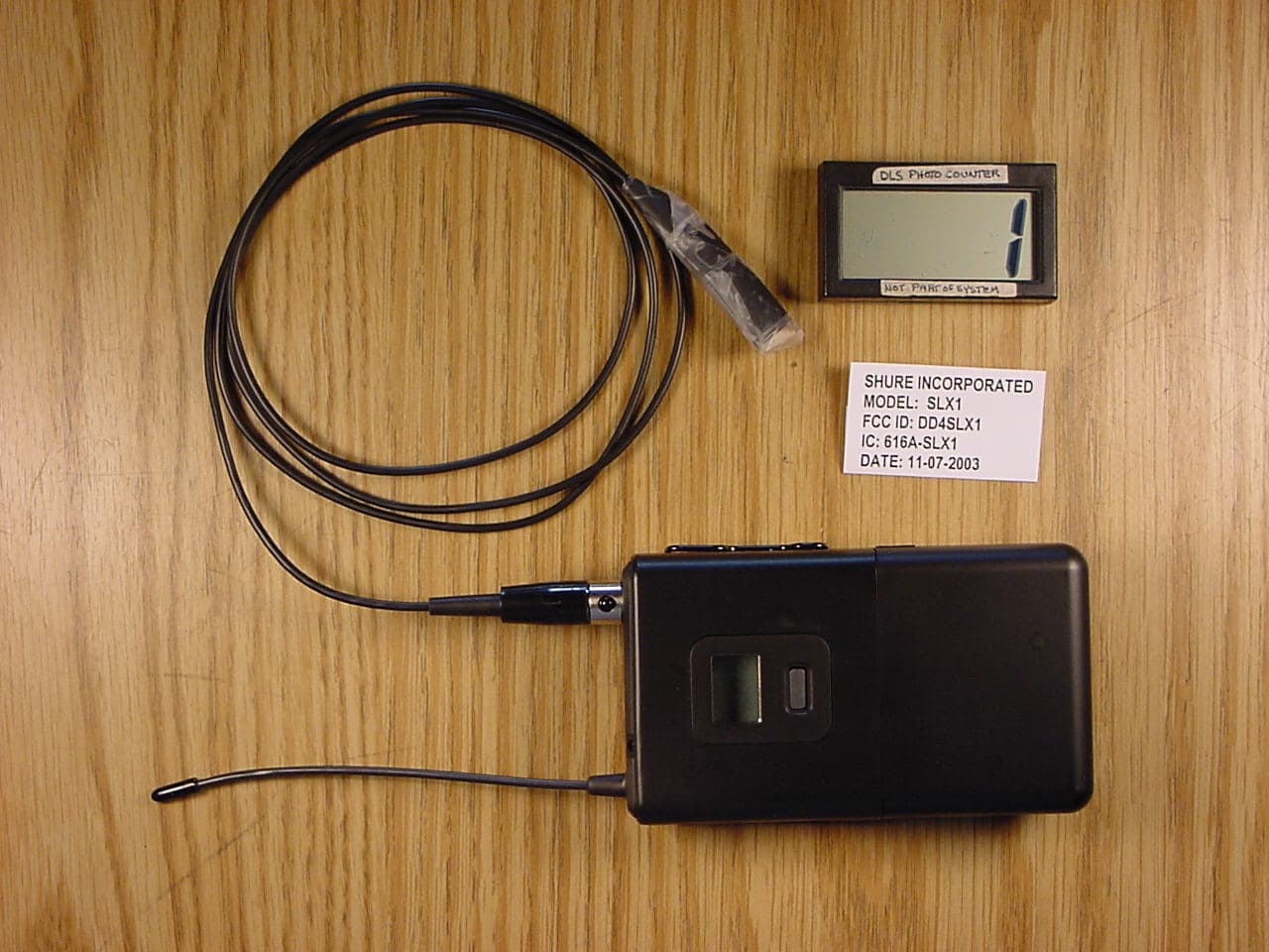 Wireless SLX1 Bodypack Transmitter - FCC ID DD4SLX1 - Shure Incorporated (1)