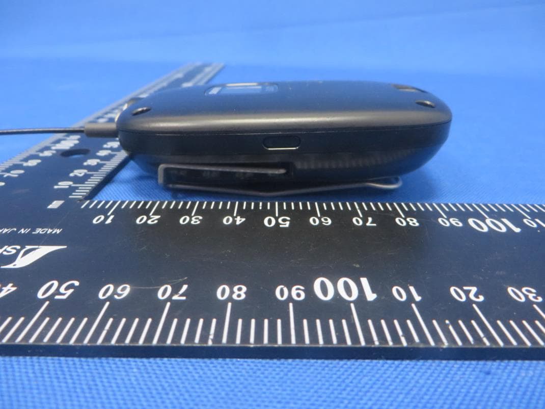 Digital Wireless Microphone Transmitter - FCC ID DD4SLXD1J52 - Shure Incorporated (3)