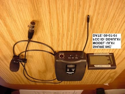 Wireless Microphone - FCC ID DD4ULX1 - Shure Incorporated (2)