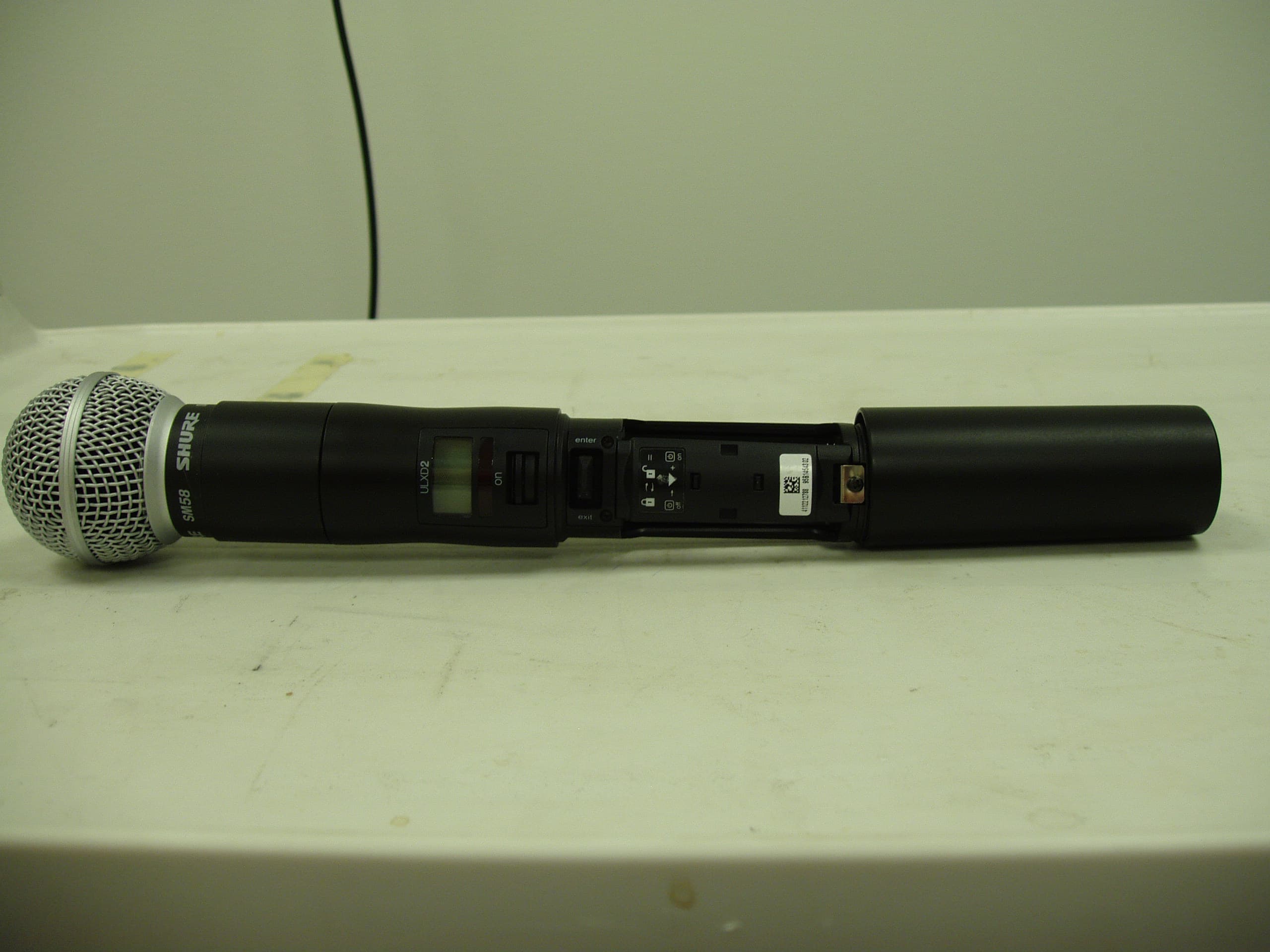 Wireless Microphone Transmitter - FCC ID DD4ULXD2L50 - Shure Incorporated (3)