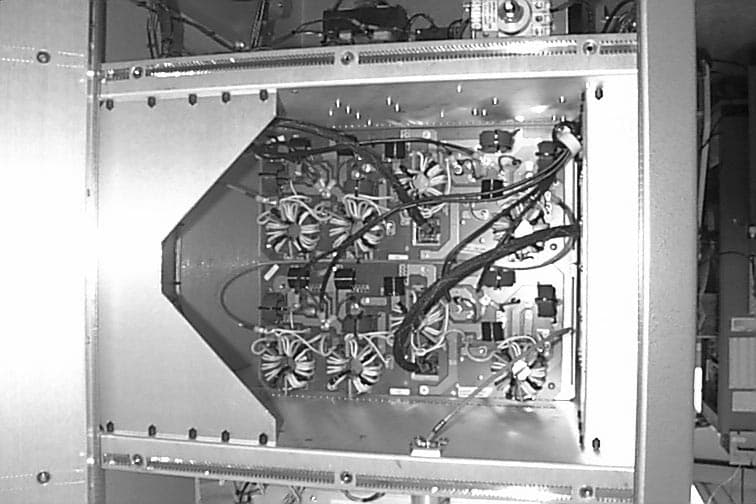AM-5E, 5kW AM Stereo transmitter - FCC ID DDE7EPTX-AM5E - BEI Electronics, LLC (2)