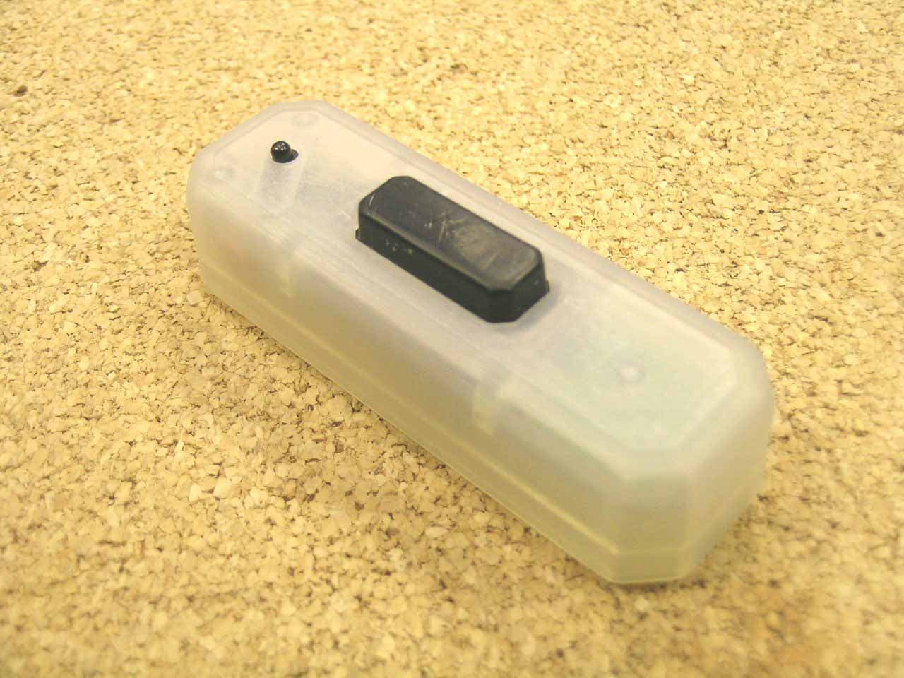 Chime Transmitter - FCC ID DE4-4120T - Thomas & Betts Corporation (2)