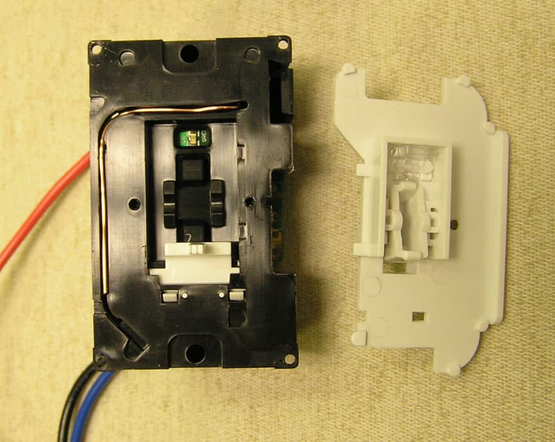 In-Wall Toggle-Style Dimmer Switch - FCC ID DGZHA000020P2 - Intermatic Inc (2)