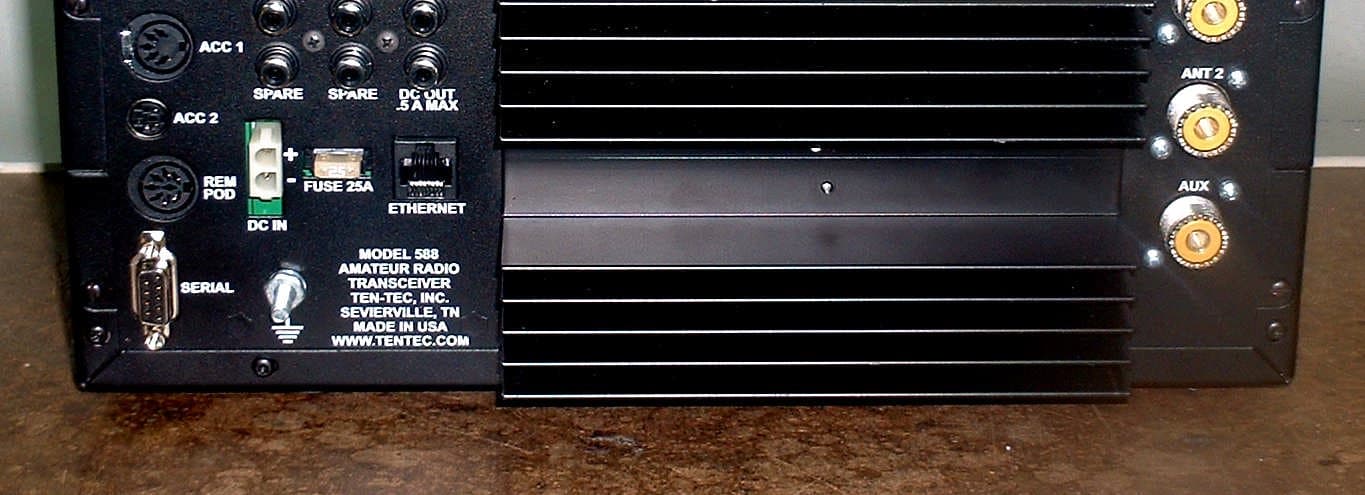 HF AMATEUR RADIO TRANSCEIVER - FCC ID DJ7-588 - Ten Tec Inc (2)