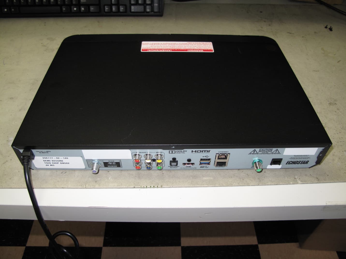 BT + ZIGBEE and WLAN DTS/UNII a/b/g/n MIMO Satellite Set Top Box - FCC ID DKN1018 - DISH Technologies L.L.C. (5)
