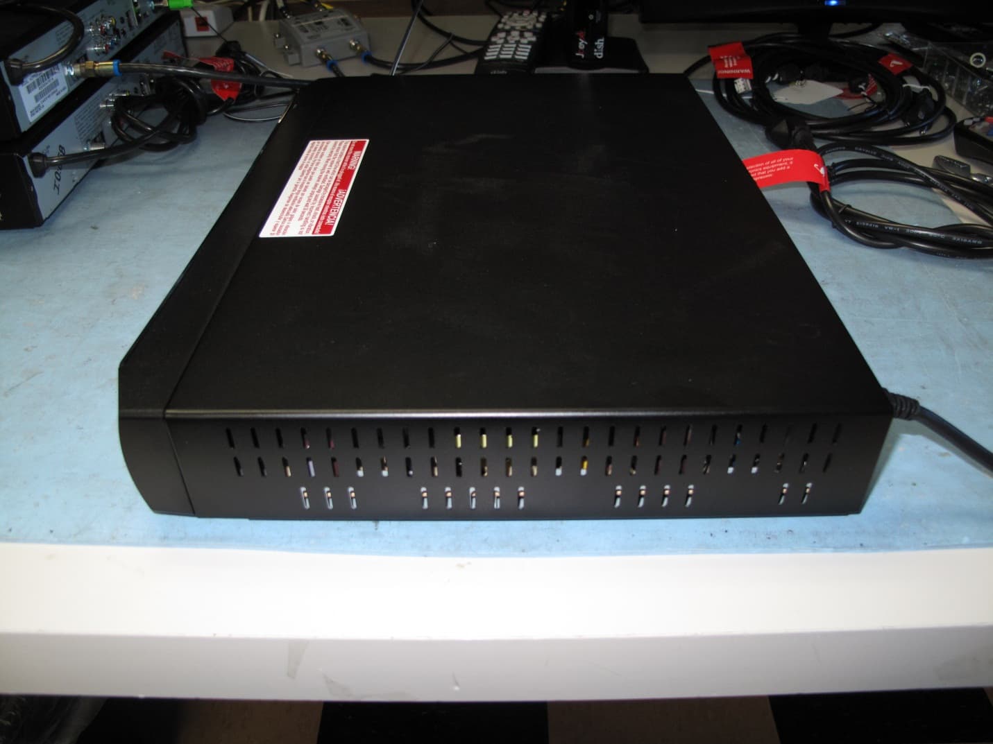802.11 a/b/g/n WLAN, BT 2.1 and RF4CE SATELLITE SE - FCC ID DKNCB1138 - DISH Technologies L.L.C. (5)