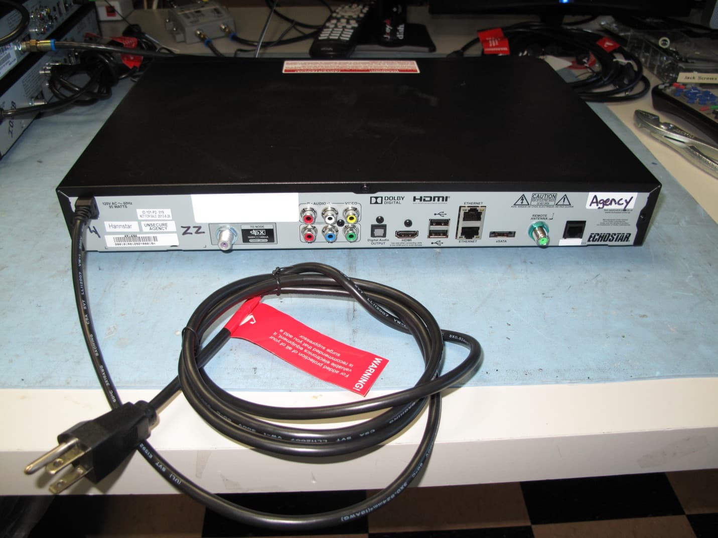 802.11 a/b/g/n WLAN, BT 2.1 and RF4CE SATELLITE SE - FCC ID DKNCB1138 - DISH Technologies L.L.C.