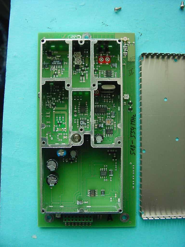 UHF Transmitter for Rack mounting - FCC ID DMO2SREK3K - Sennheiser Electronic Corp (3)