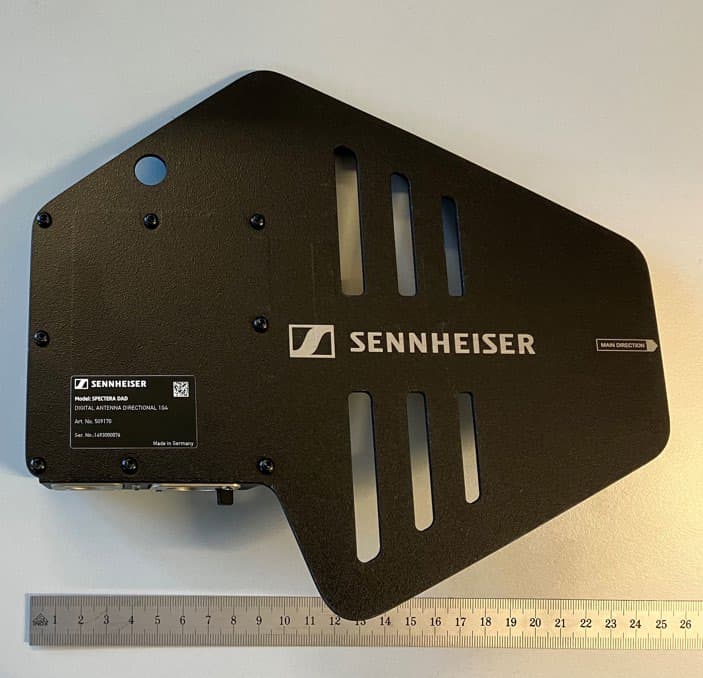 Antenna Transceiver - FCC ID DMODAD1G4 - Sennheiser Electronic Corp (2)