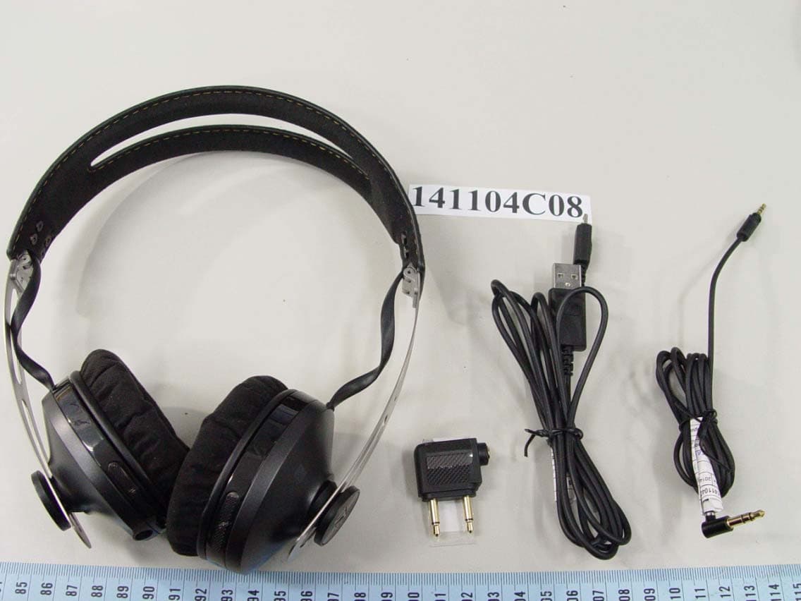 Bluetooth Headphone with NFC - FCC ID DMOM2AEBT - Sennheiser Electronic Corp (1)