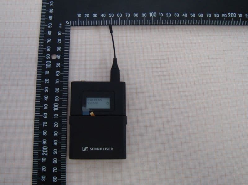 Bodypack Transmitter - FCC ID DMOSKEWDX9M - Sennheiser Electronic Corp (5)