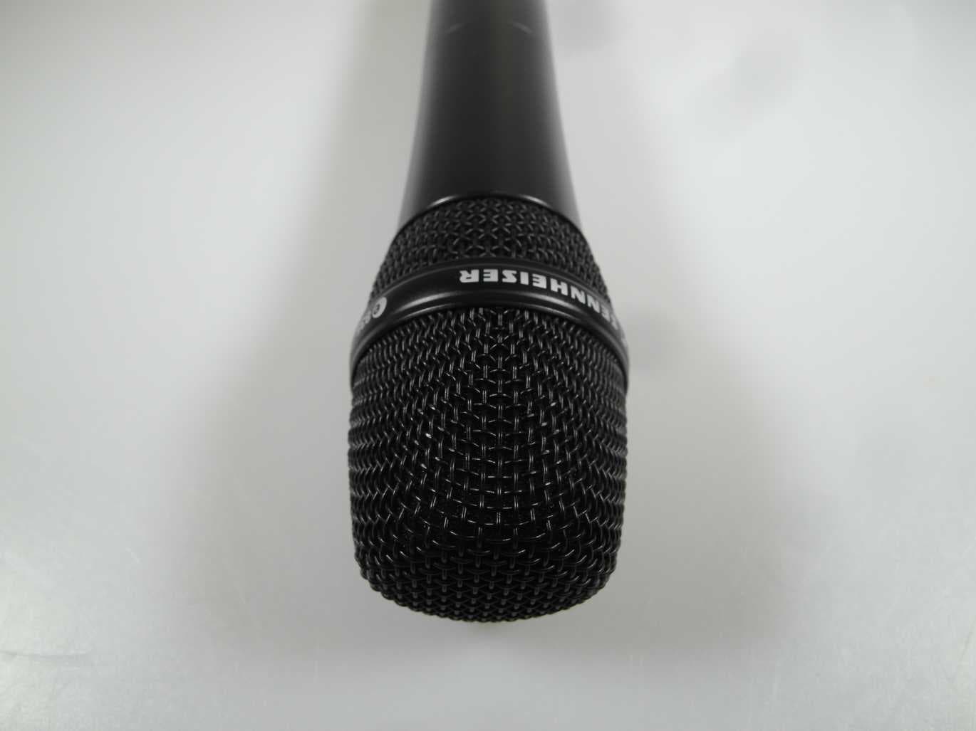 Handheld Transmitter - FCC ID DMOSKMSEWD - Sennheiser Electronic Corp (4)