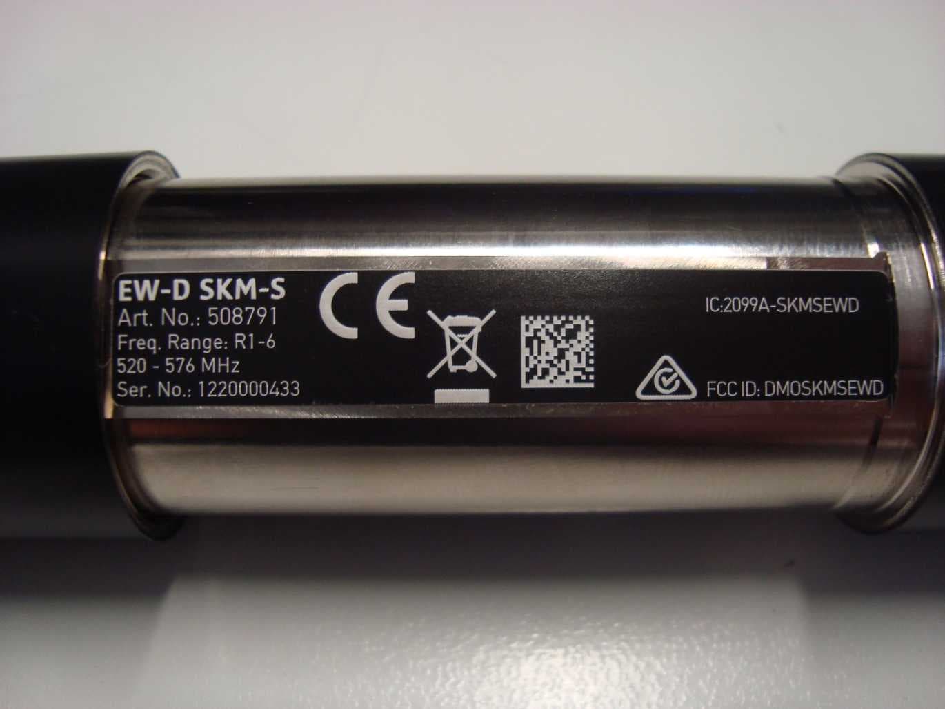 Handheld Transmitter - FCC ID DMOSKMSEWD - Sennheiser Electronic Corp (2)
