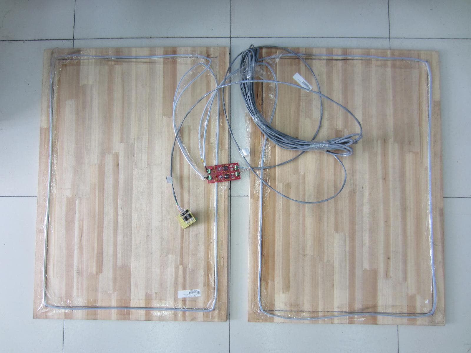 Electronic Article Surveillance Detection System - FCC ID DO4FX2012 - Checkpoint Systems Inc