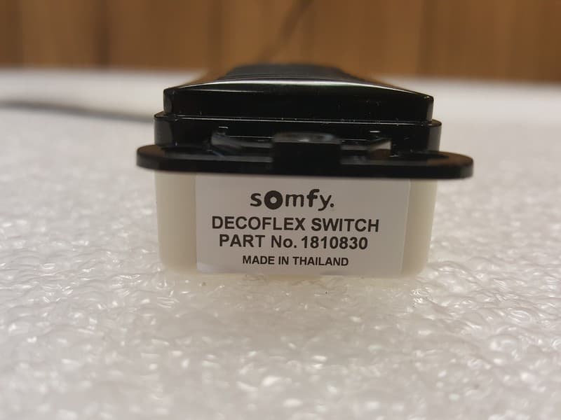 Decoflex RTS In-Wall Mount 1810830 - FCC ID DWNDECOFLEX2 - Somfy Systems (4)