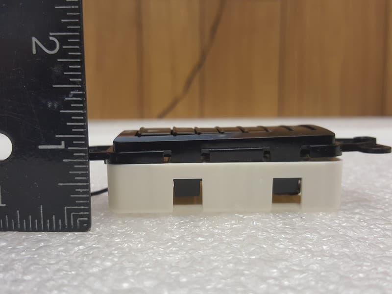 Decoflex RTS In-Wall Mount 1810830 - FCC ID DWNDECOFLEX2 - Somfy Systems (3)