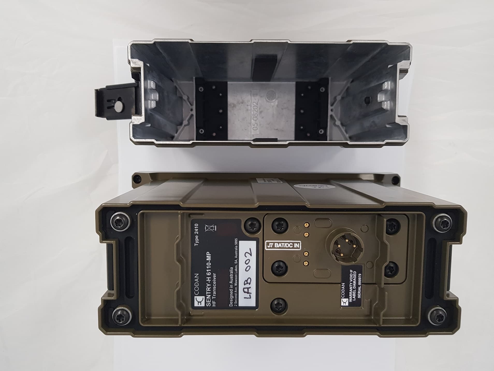 2410 ManPack HF Transceiver - FCC ID DYY2410 - Codan Limited