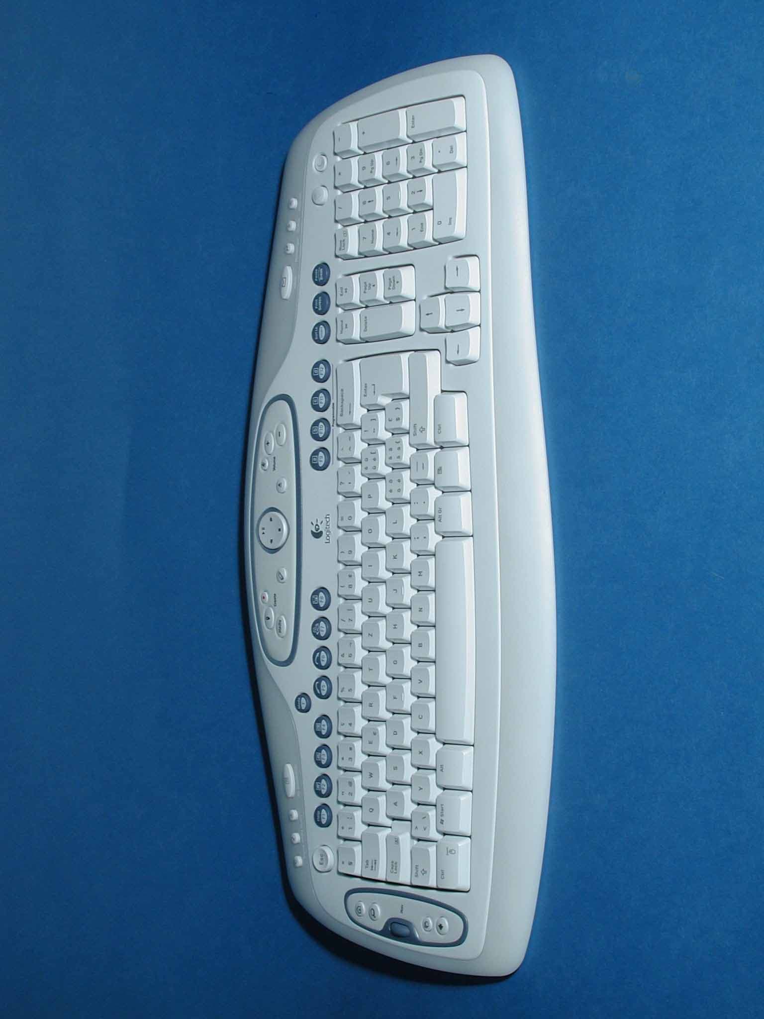 Cordless Keyboard - FCC ID DZL131836 - Logitech Inc (2)