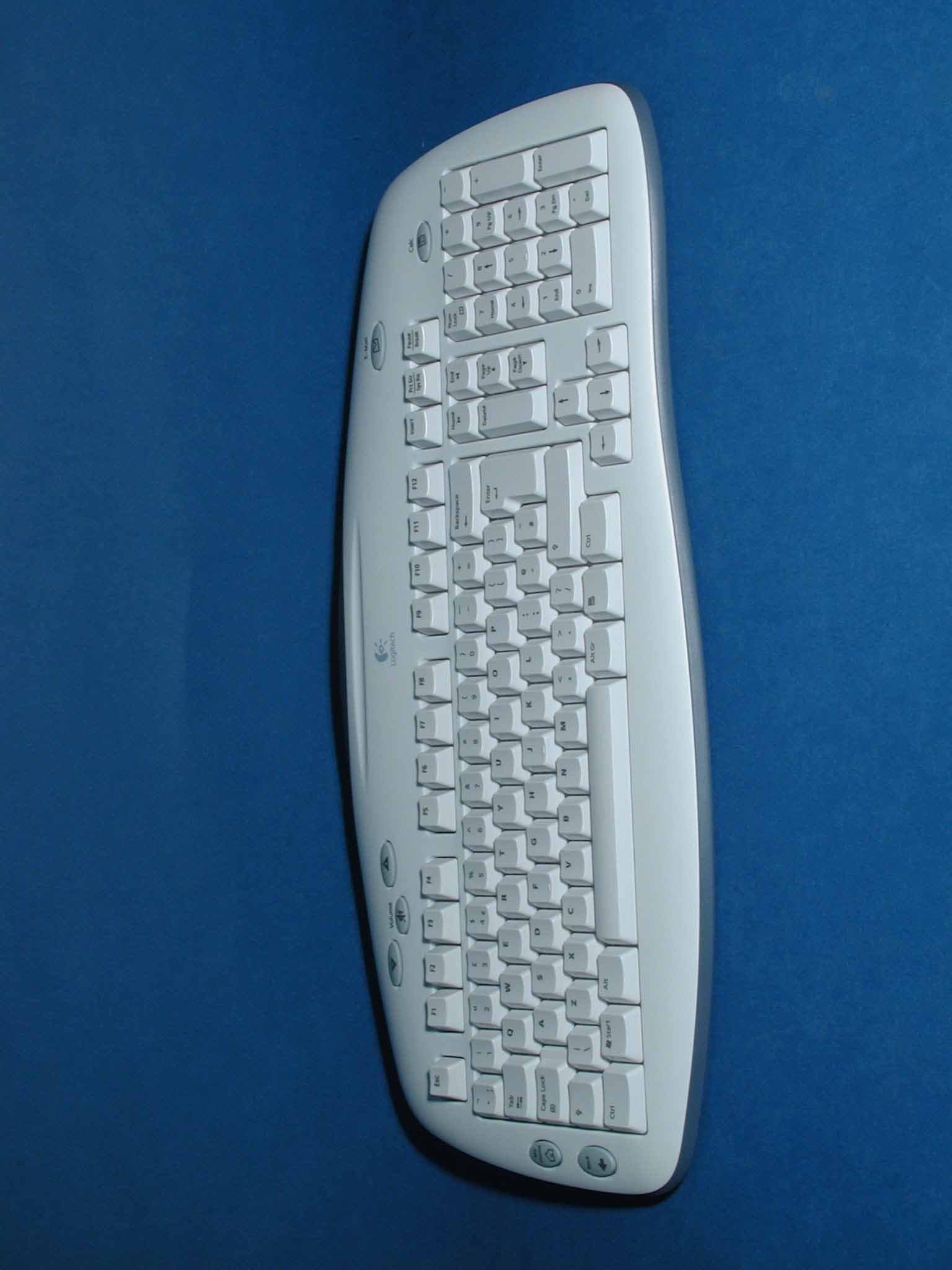Cordless Keyboard - FCC ID DZL131836 - Logitech Inc (5)