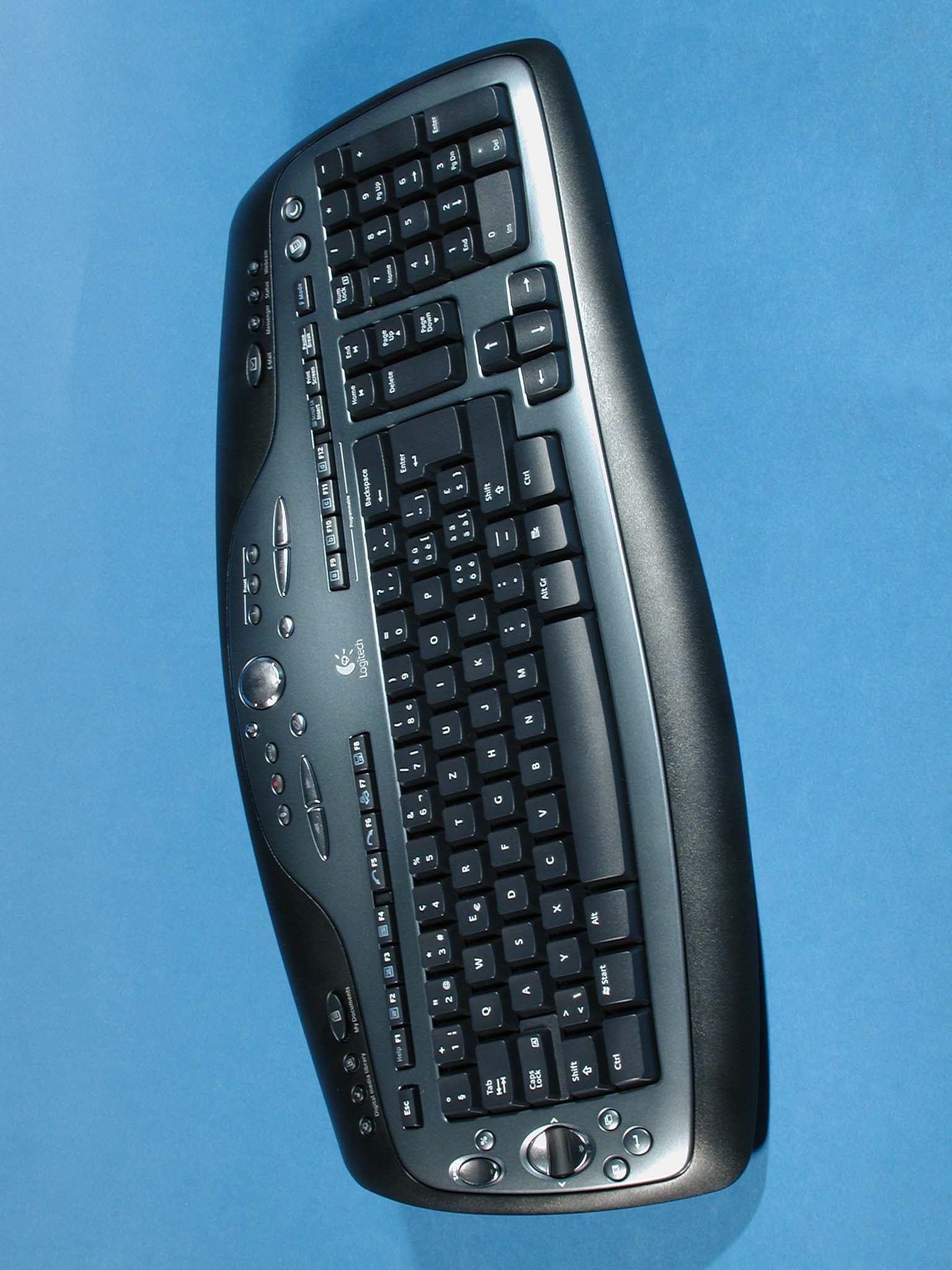 Cordless Keyboard - FCC ID DZL131836M - Logitech Inc