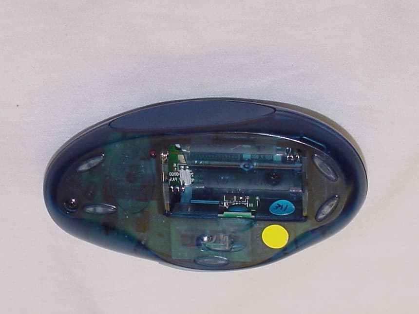Cordless Mouse - FCC ID DZL201385 - Logitech Inc
