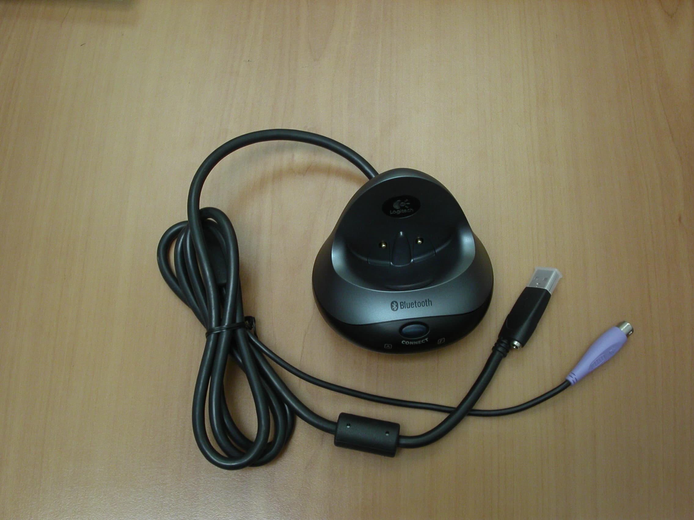 Bluetooth Transceiver - FCC ID DZL201657A - Logitech Inc