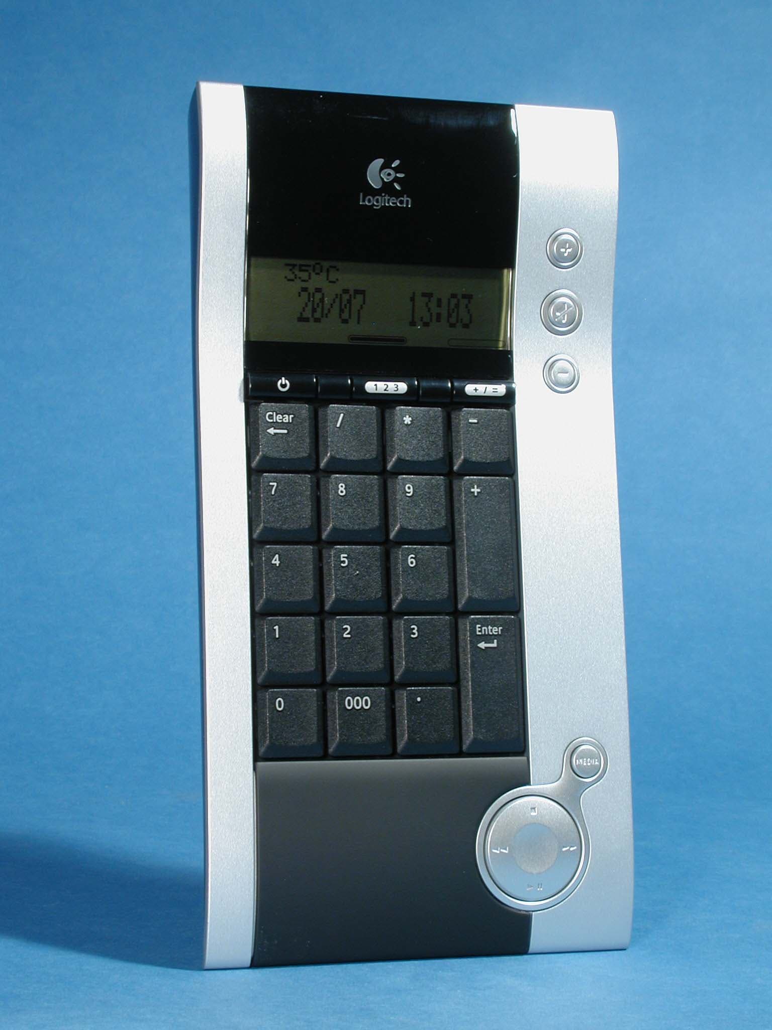 Cordless Numpad - FCC ID DZL201824 - Logitech Inc (2)