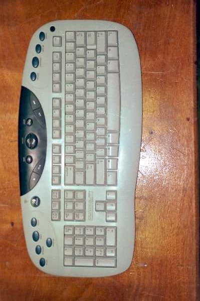 Wireless Keyboard - FCC ID DZL211498 - Logitech Inc (3)