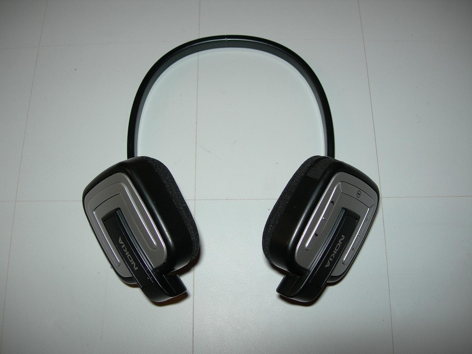 F-0506A - FCC ID DZLF0506A - Logitech Inc