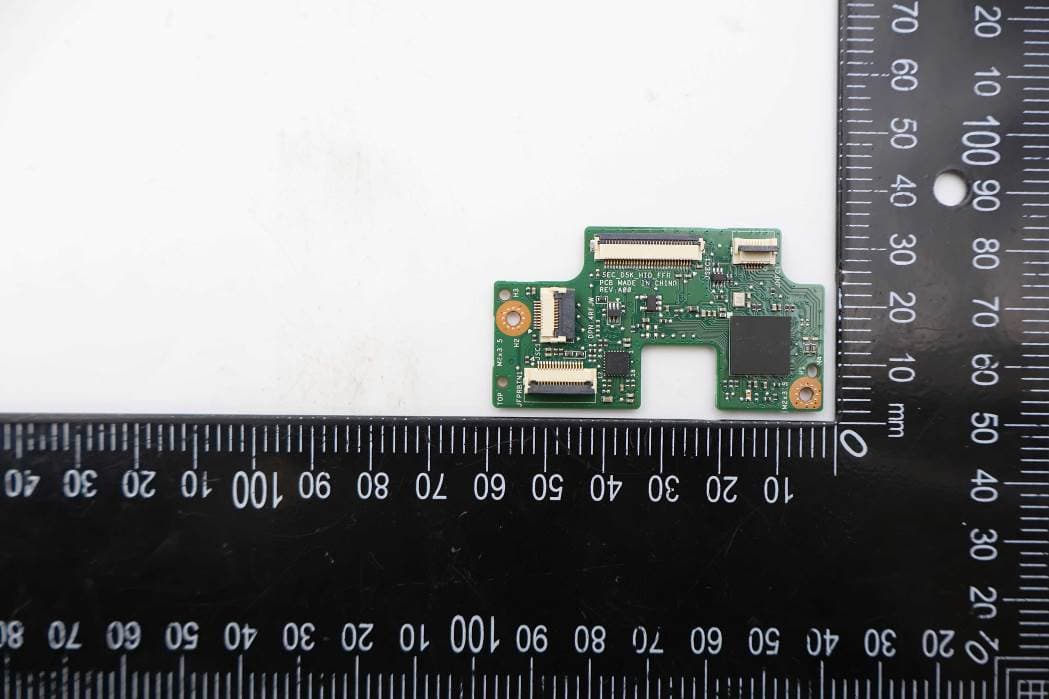 RFID 13.56MHz Wireless Module - FCC ID E2K-DWRFID2401 - Dell Inc. (4)