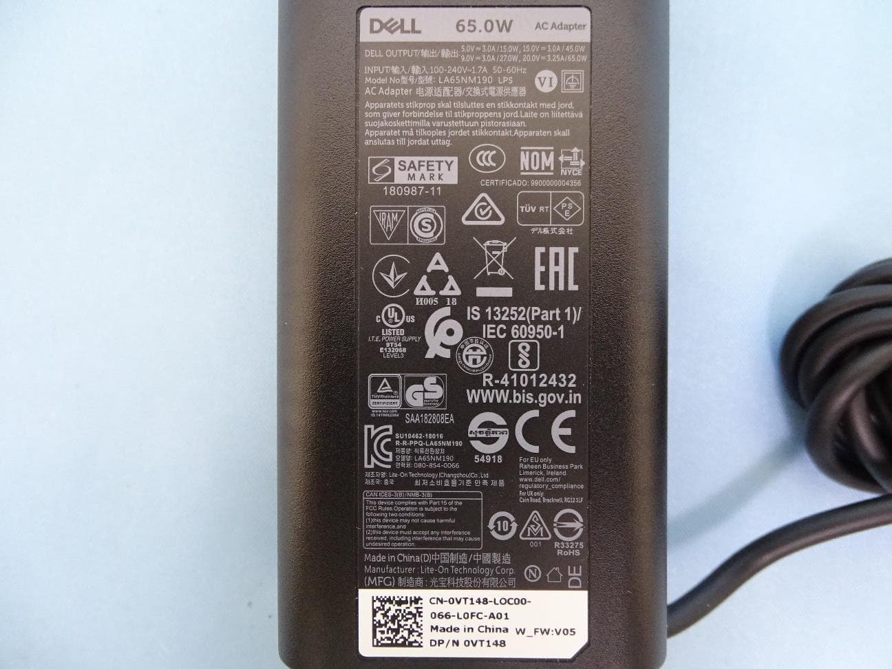 Portable Computer - FCC ID E2K-P152G006 - Dell Inc. (2)