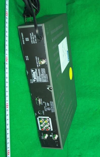 Digital Satellite Receiver - FCC ID E2XDSR2700 - Samsung Electro Mechanics