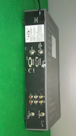 Digital Satellite Receiver - FCC ID E2XDSR9000 - Samsung Electro Mechanics