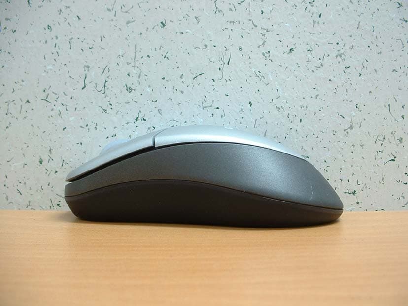 WIRELESS OPTICAL MOUSE - FCC ID E2XOMR6000M - Samsung Electro Mechanics (2)