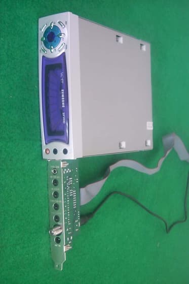 PC Audio Equalizer with FM Tuner - FCC ID E2XPA3000 - Samsung Electro Mechanics