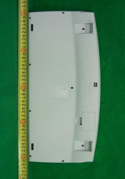 2.4GHz Wireless Keyboard - FCC ID E2XSDR3000K - Samsung Electro Mechanics (2)