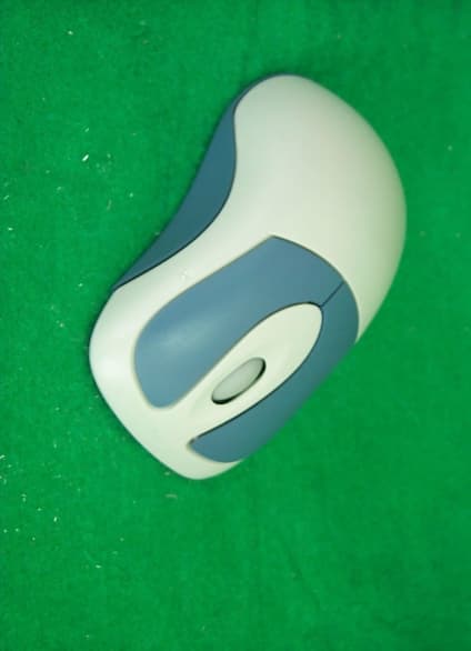 2.4GHz Wireless Mouse - FCC ID E2XSDR3000M - Samsung Electro Mechanics (2)