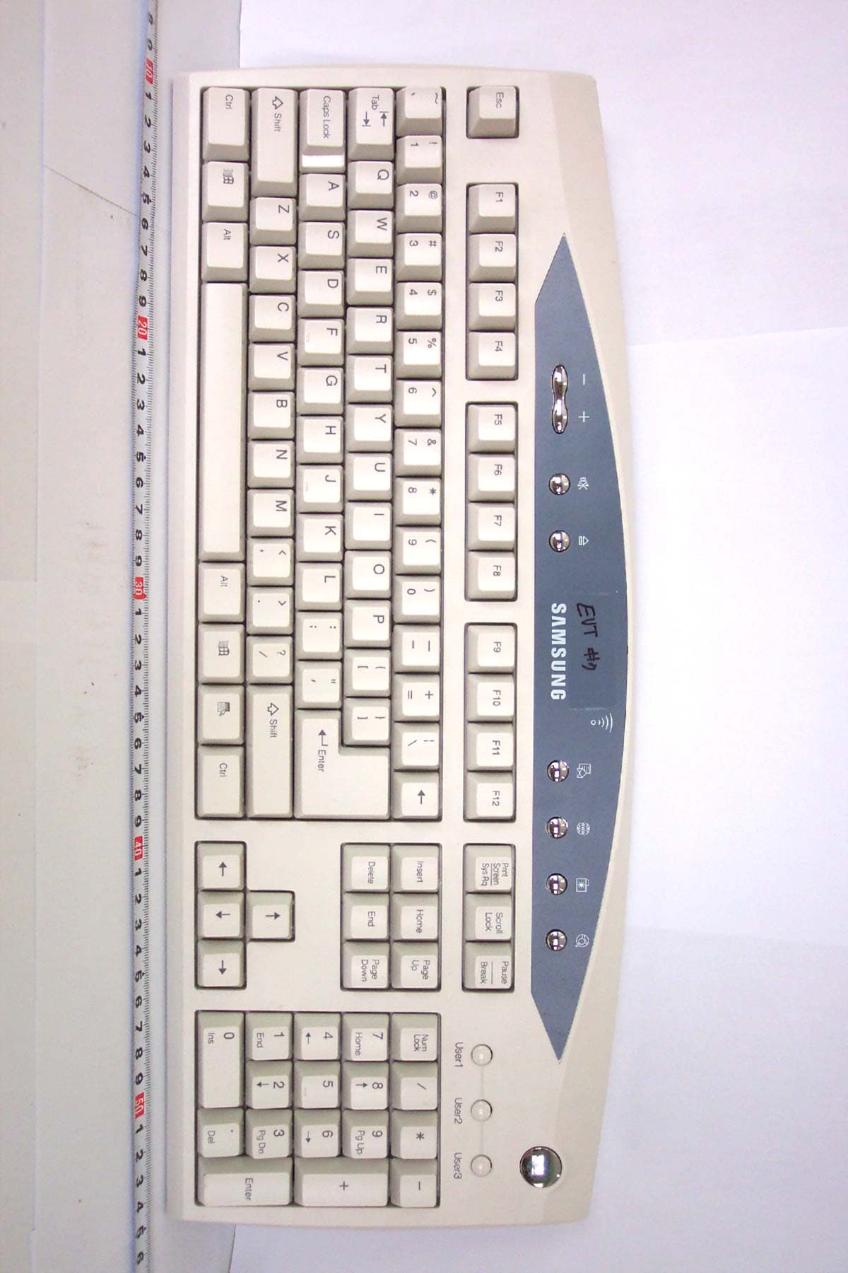 27MHz Wireless Internet Keyboard - FCC ID E2XSDR5000K - Samsung Electro Mechanics