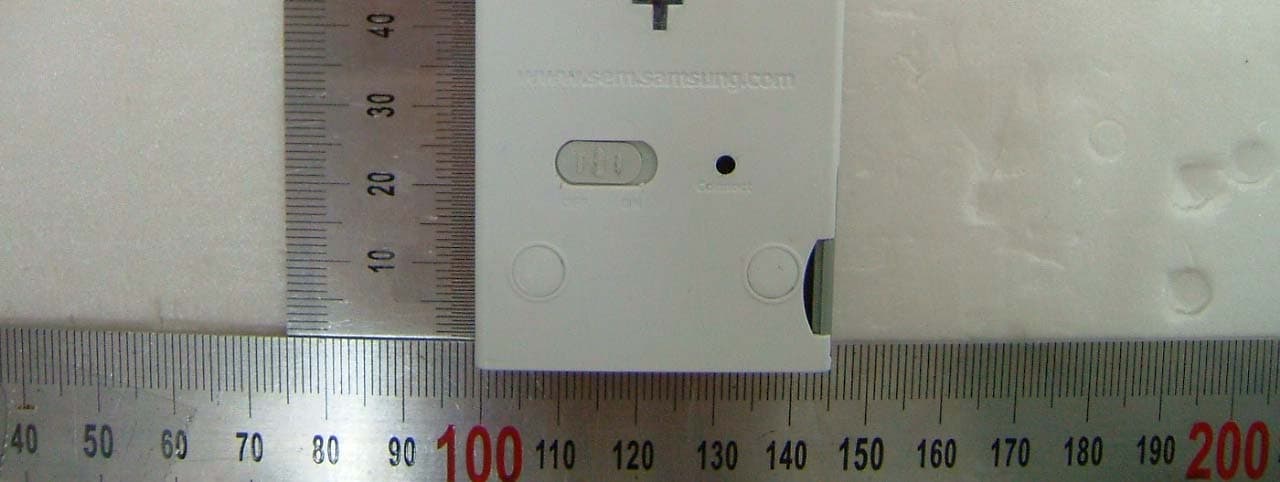 WIRELESS PRESENTER MOUSE - FCC ID E2XSM30P - Samsung Electro Mechanics (2)