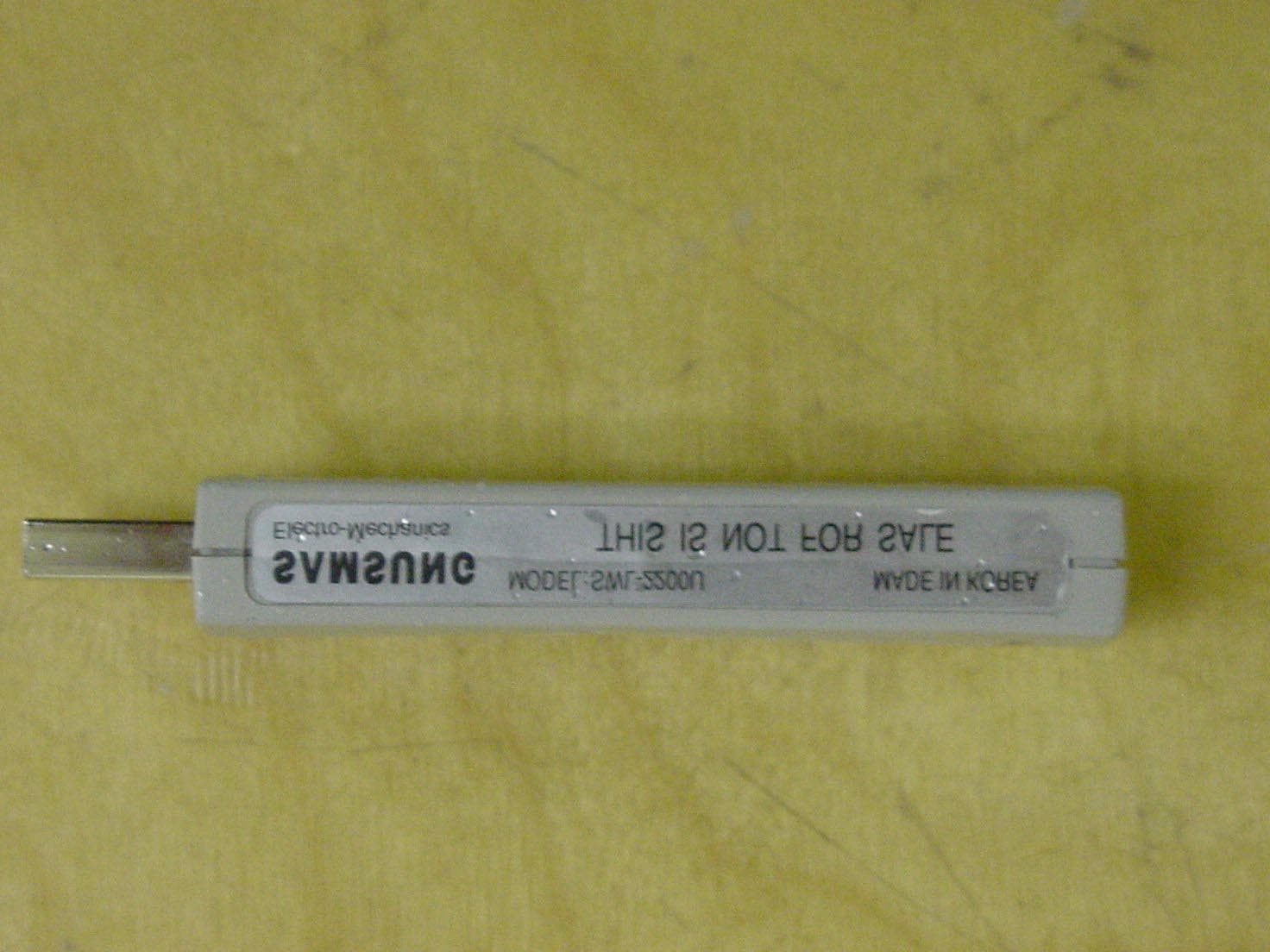 USB Wireless LAN Adapter - FCC ID E2XSWL-2200U - Samsung Electro Mechanics (3)