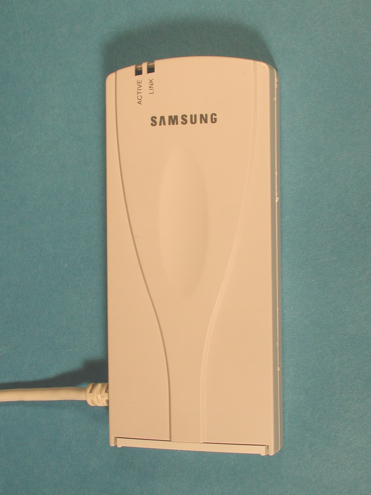 11Mbps High Rate 802.11b WLAN USB Adapter - FCC ID E2XSWL-2300U - Samsung Electro Mechanics (3)