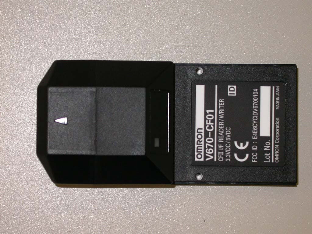 Modular RFID Transmitter - FCC ID E4E6CYCIDV6700104 - Omron Corporation
