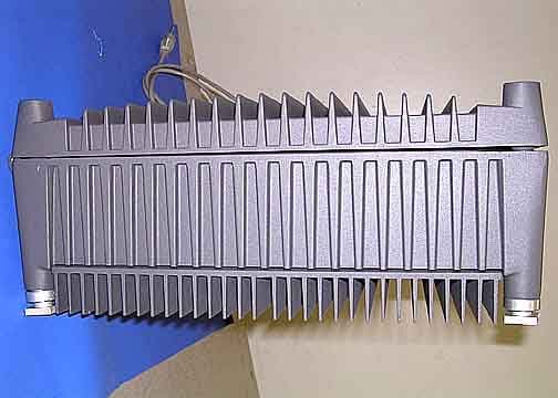 Fiber-Fed Repeater/Radio Head - FCC ID E675JS0084 - Powerwave Technologies Inc (2)