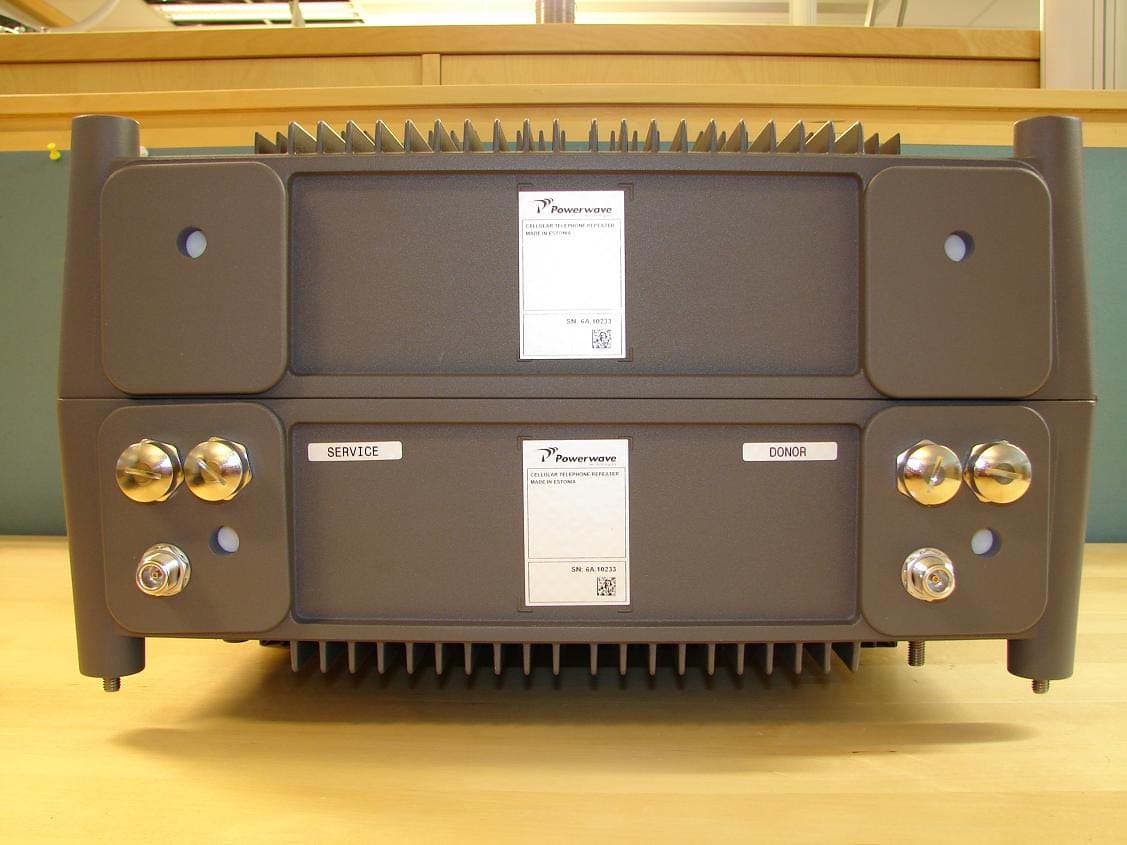 800 MHz Band Selective Repeater - FCC ID E675JS0093 - Powerwave Technologies Inc (4)